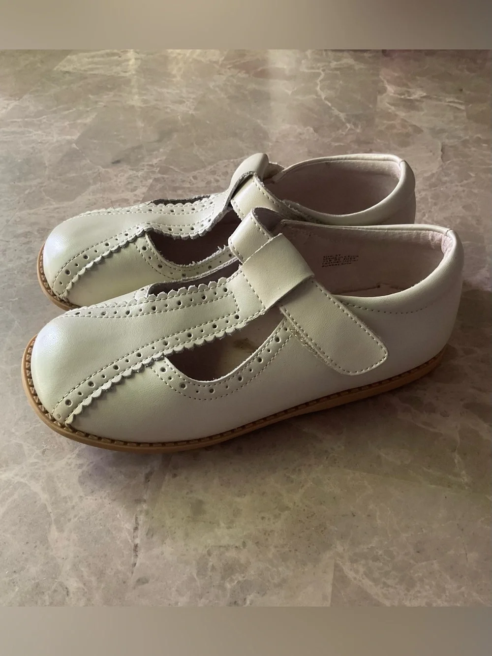 Livie & Luca Opry Bone Off-White T-Strap Mary Jane Dress Shoes Girls Size 2